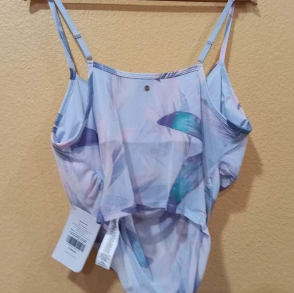 Fabletics Crop Top - image 3